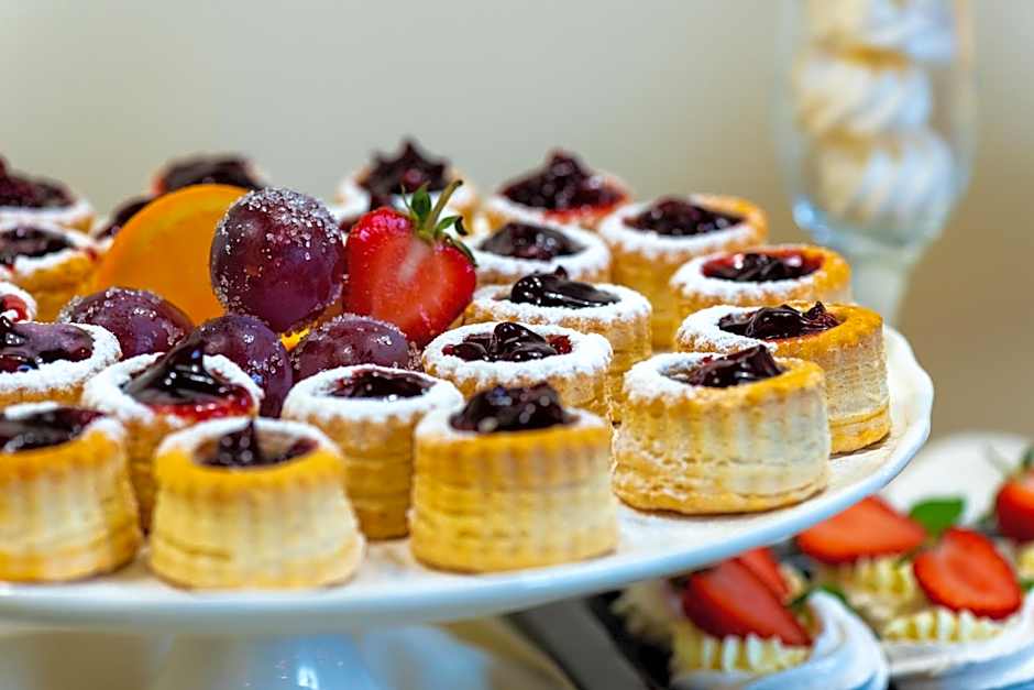 Palm Beach Hotel - All Inclusive with Free beach package & Private Beach