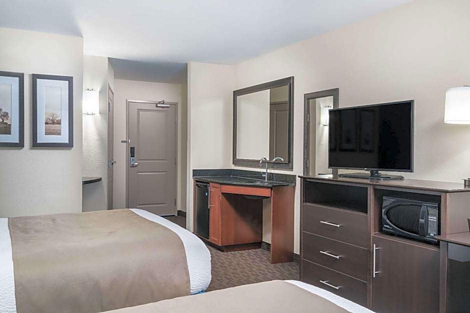 AmericInn by Wyndham Winona