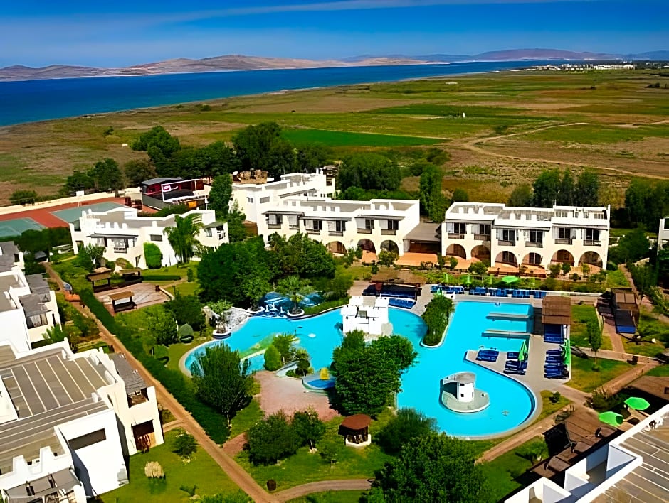 Gaia Royal Hotel
