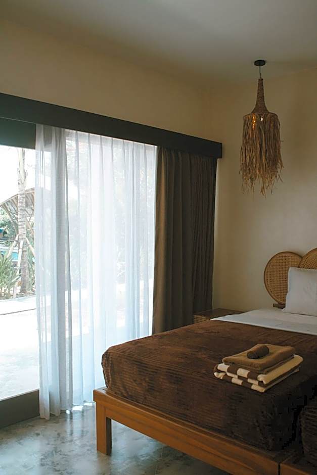 Kala Surf Camp