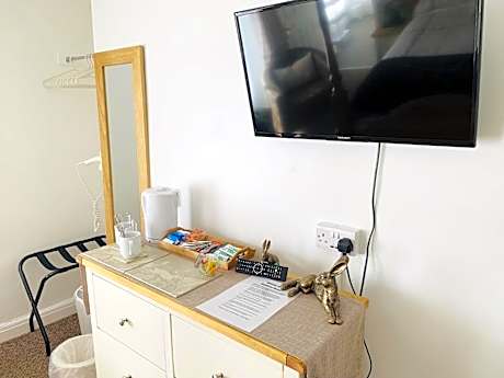 Double Room with Four Poster Bed