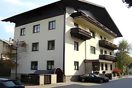 Magali's, Bed & Breakfast