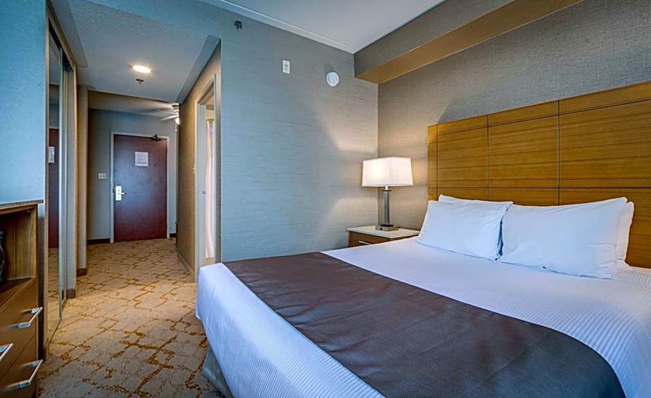 Monte Carlo Inns - Vaughan Suites