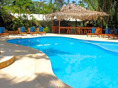 Esencia Hotel and Villas