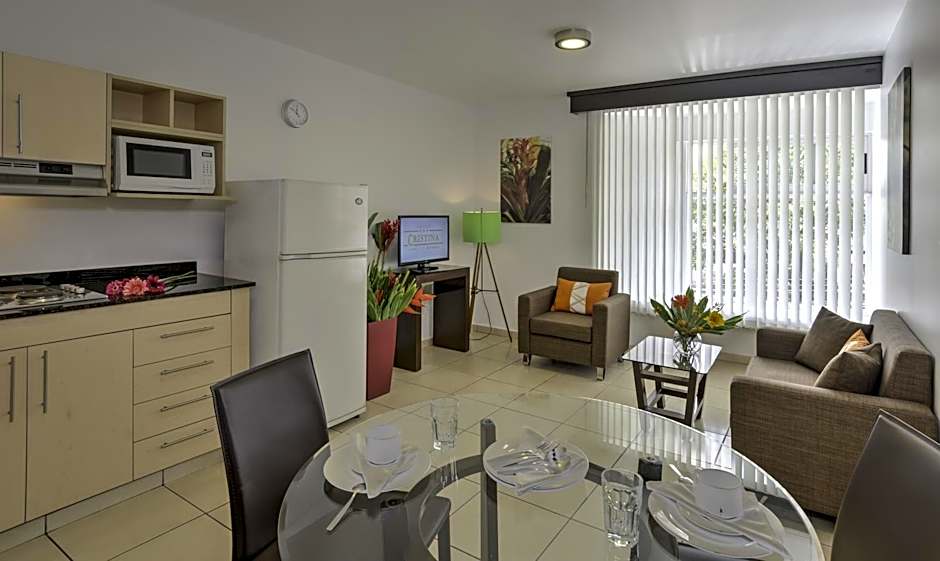 Hotel Residence Inn Suites Cristina