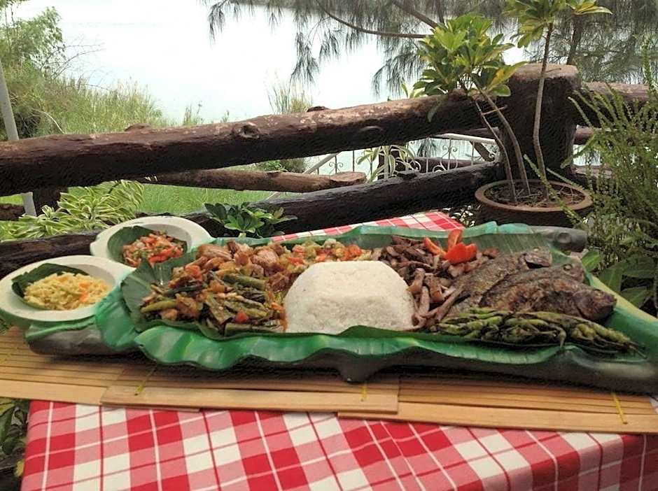 RedDoorz Plus @ Rio Grande de Laoag Resort Hotel Ilocos Norte