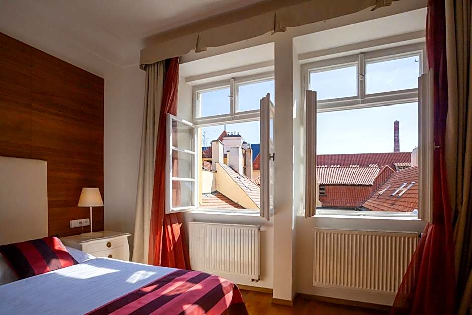 Little King Hotel U Malvaze