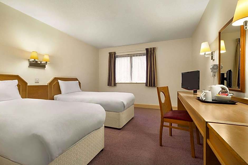 Days Inn Sevenoaks Clacket Lane