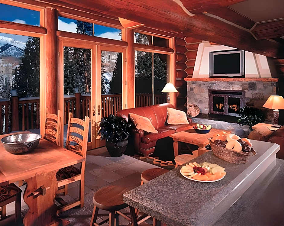 Mountain Lodge Telluride