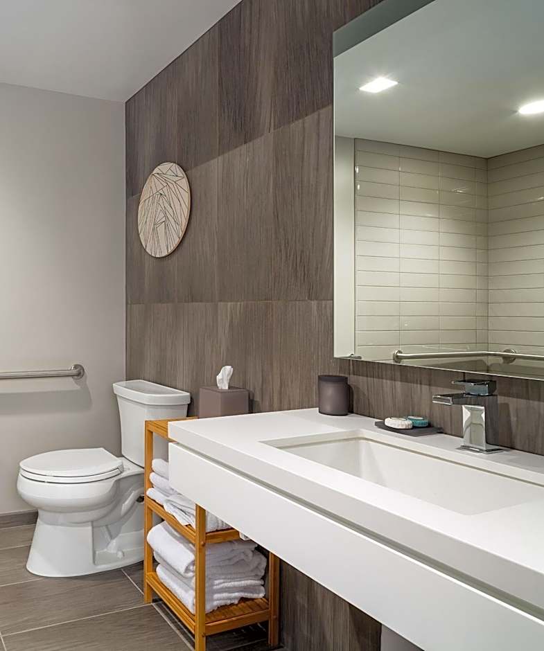 The Windsor Suites - A Modus Hotel