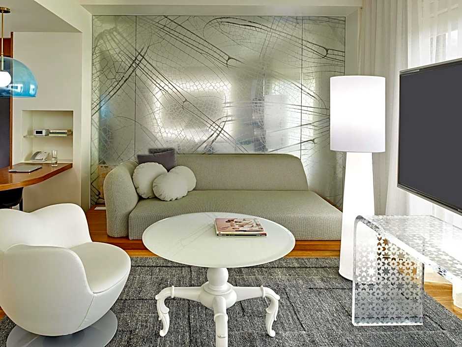 Mondrian Los Angeles