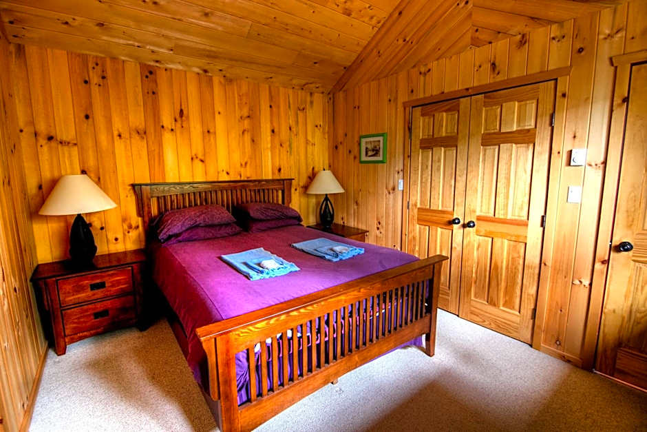 Photo 1 of 5 of 1 Bedroom Chalet