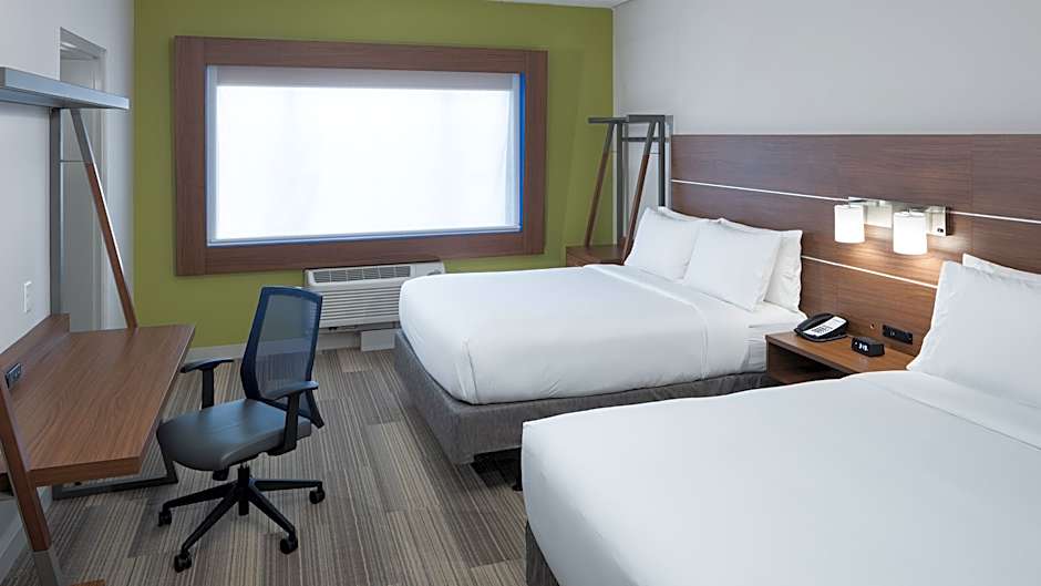 Photo 1 of 6 of 2 Queen Beds Suite, Accessible, Bathtub