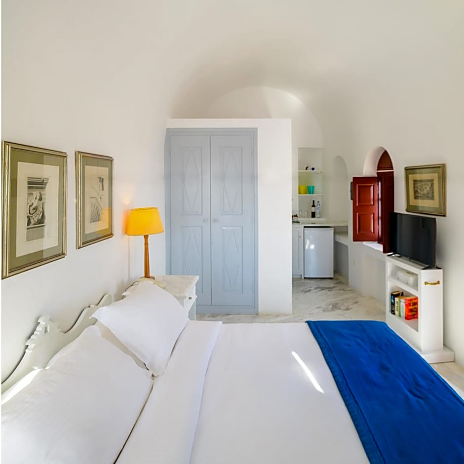 Aigialos Luxury Traditional Settlement