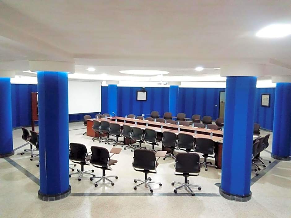 Borjs Hotel Suites & SPA