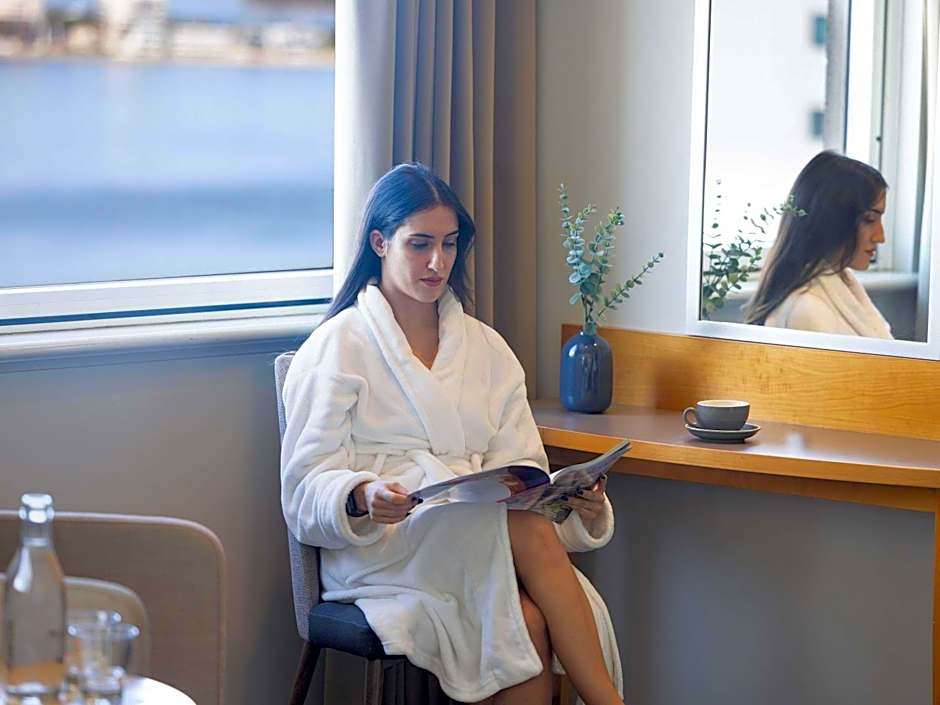 Novotel Langley Perth