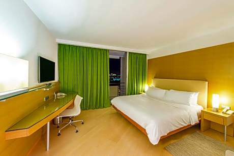 Executive King Room with Acropolis View