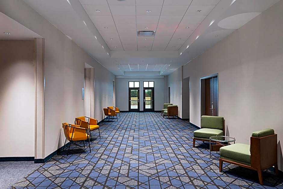 Courtyard By Marriott Dallas Frisco