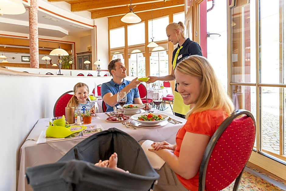 Familotel Kaiserhof - Families only
