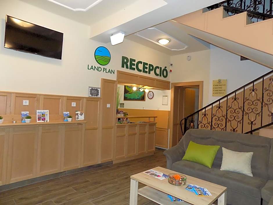 Land-Plan Hotel