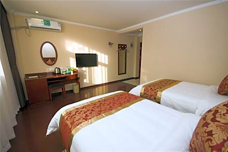 GreenTree Inn Jiangsu Yancheng Dongtai Jianggang Yingbin Road Gangcheng Avenue Business Hotel