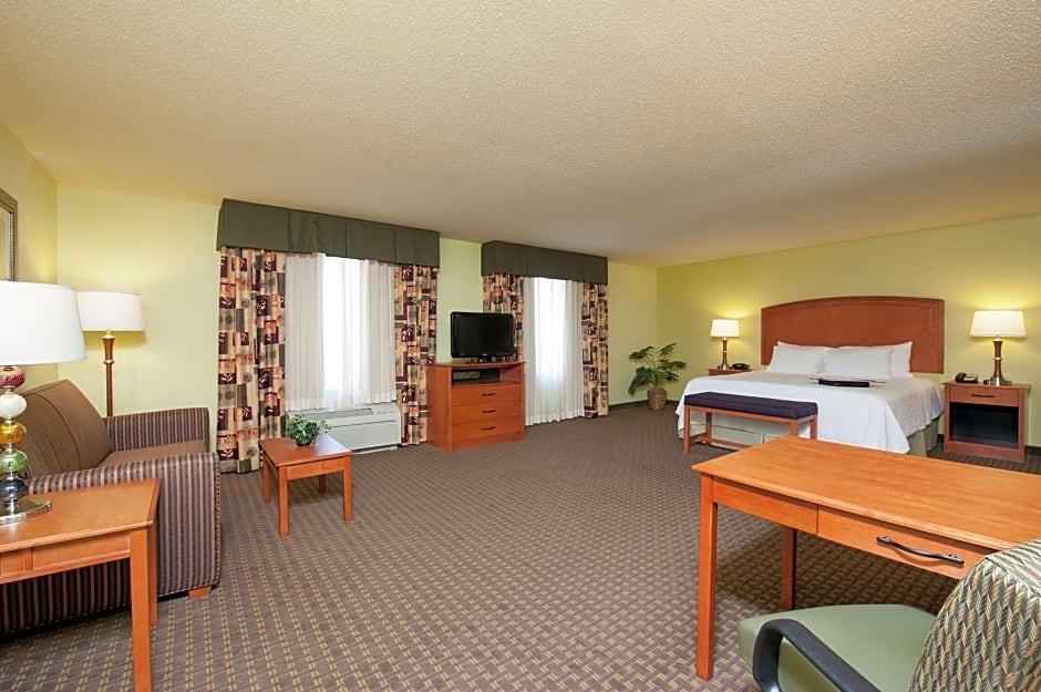 Hampton Inn By Hilton Macomb