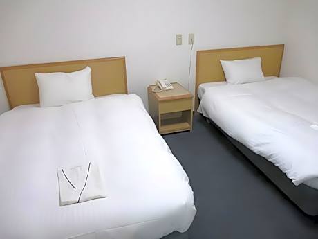 Standard Twin Room - Smoking