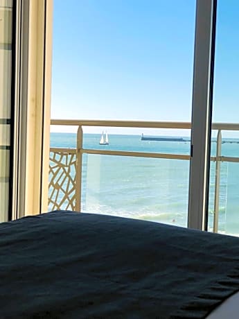 Superior Single Room with Sea View