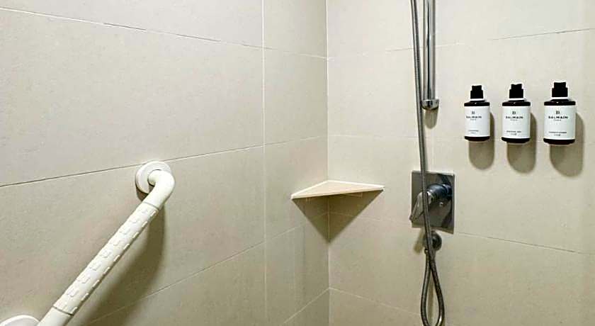 Metropark Hotel Kowloon