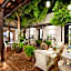 Casas del XVI Boutique Hotel
