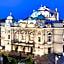 Hotel H12