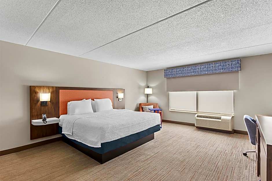 Hampton Inn By Hilton & Suites Bolingbrook, Il