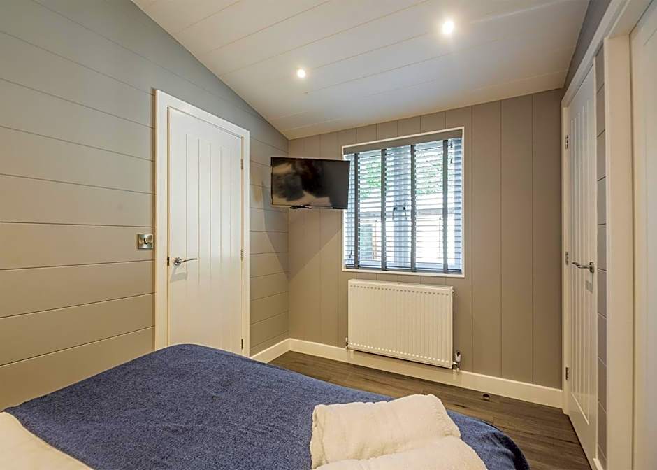 Ogwen Bank Caravan And Lodge Park