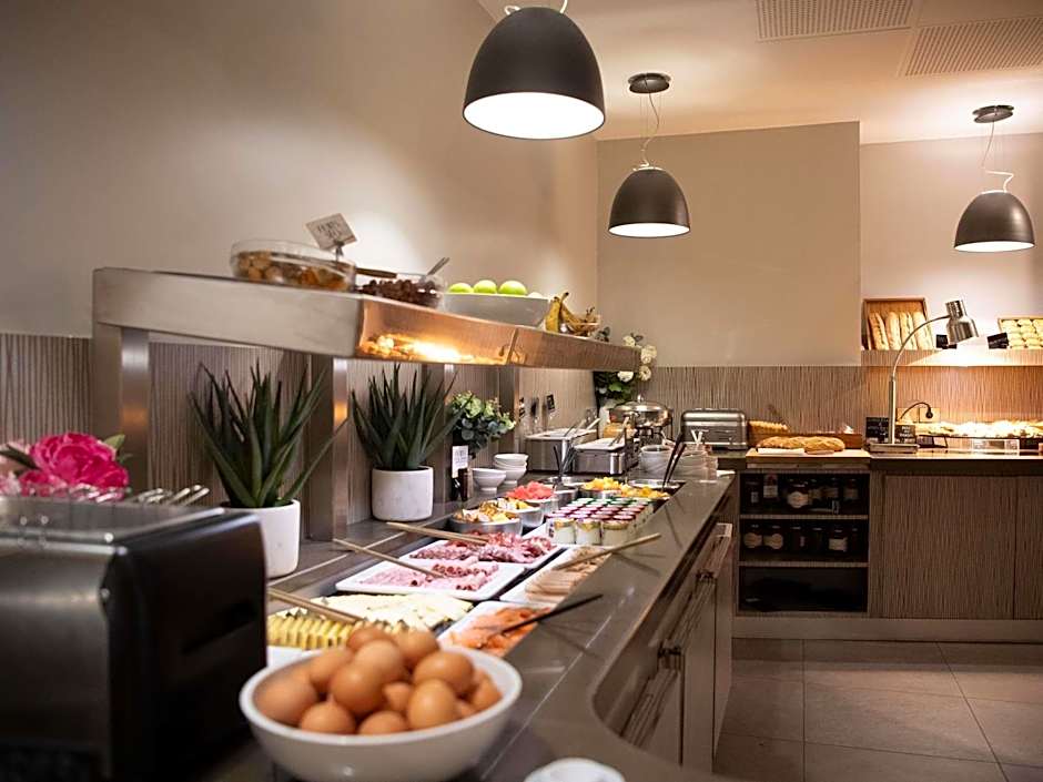 Mercure Paris Opera Garnier Hôtel & Spa