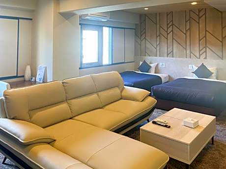 Premium Twin Room