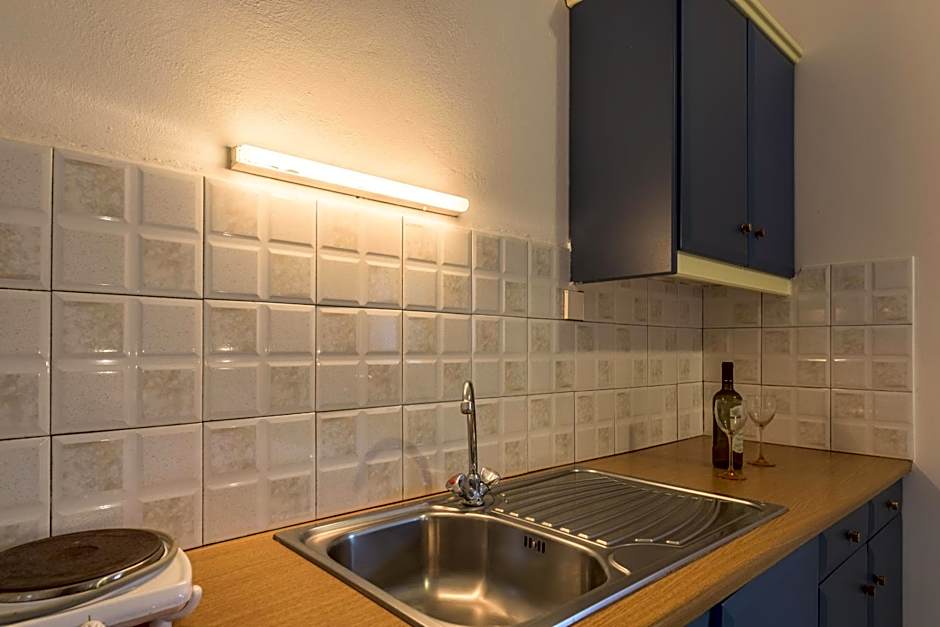 Pansion Mary Studios