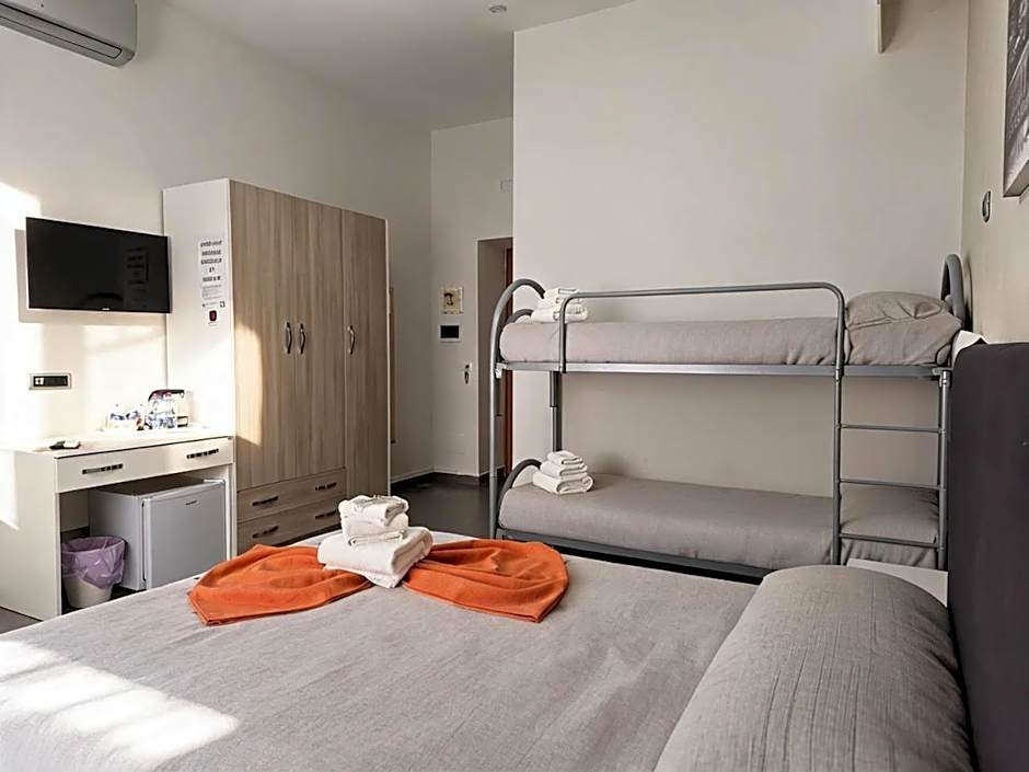 Donn'Anna Suite