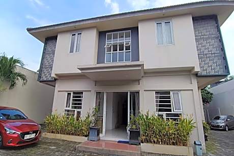 Capital O 94128 The Bale Teras't