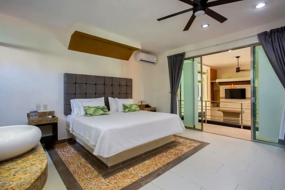 Casa Kaoba Hotel & Suites