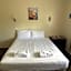 Devonwood Motel