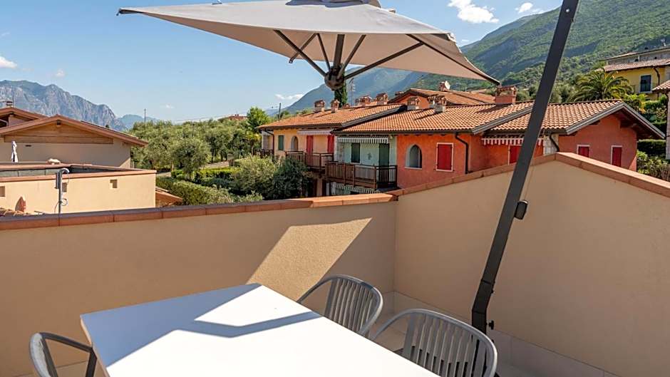 June Stay Lake Garda