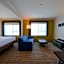 Holiday Inn Express & Suites Santa Clara - Silicon Valley By IHG