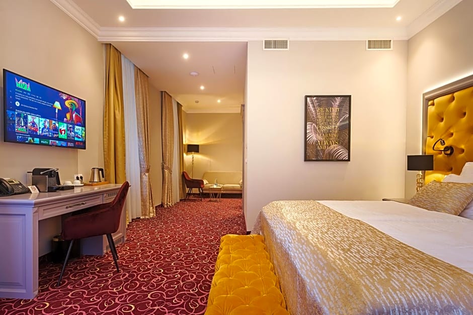 Golden Key Boutique Hotel