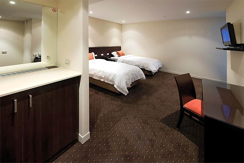 Atlantis Hotel Melbourne