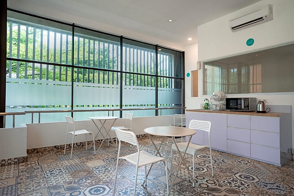 Bobopod Slamet Riyadi, Solo