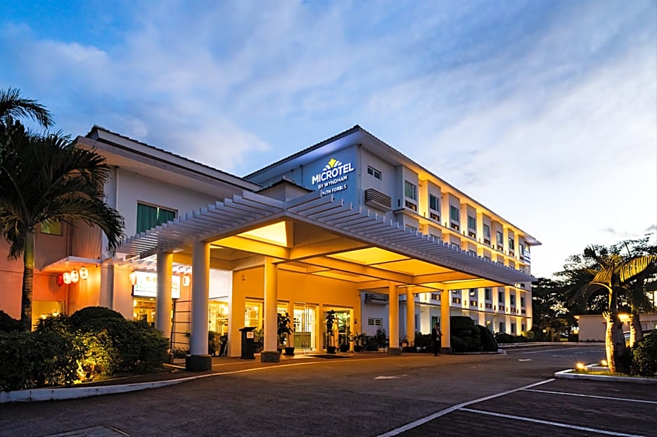 Microtel by Wyndham South Forbes near Nuvali
