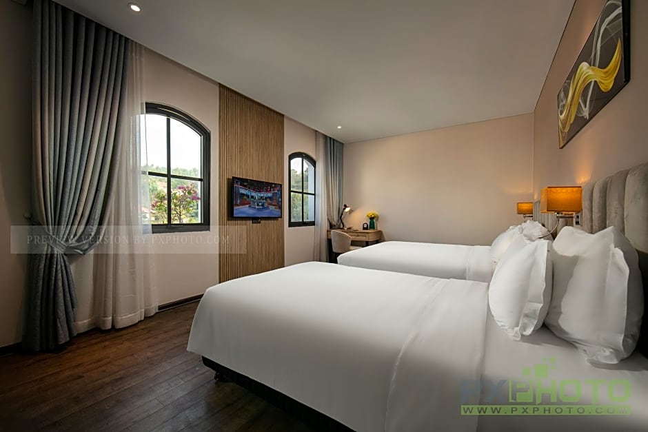 Green Suites Hotel