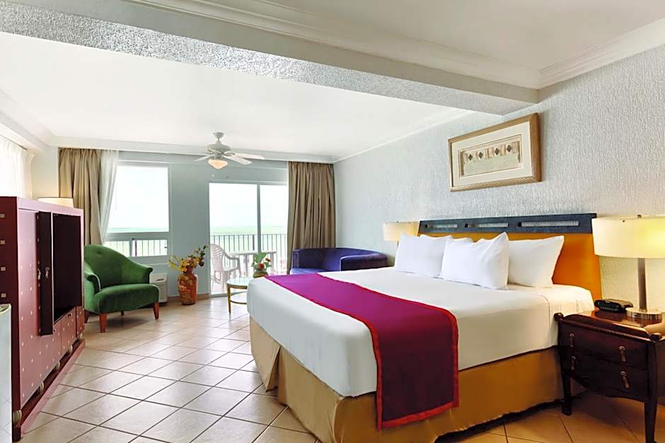 Ramada by Wyndham Princess Belize City