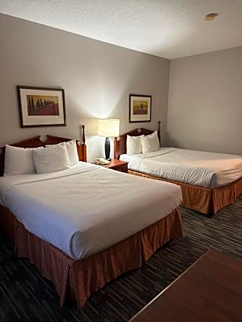 Queen Suite with Two Queen Beds - Non-Smoking