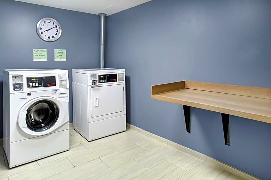 DoubleTree by Hilton Biloxi